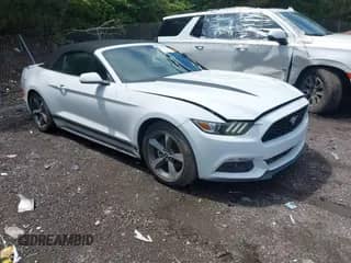 2016 Ford Mustang V6 z VIN 1FATP8EM1G5284793, wystawiony jako IAAI lot #42169176 z przebiegiem 63 247 mil mil oraz . Historia ofert i sprzedaży dostępna na DreamBid. Obrazek 1.