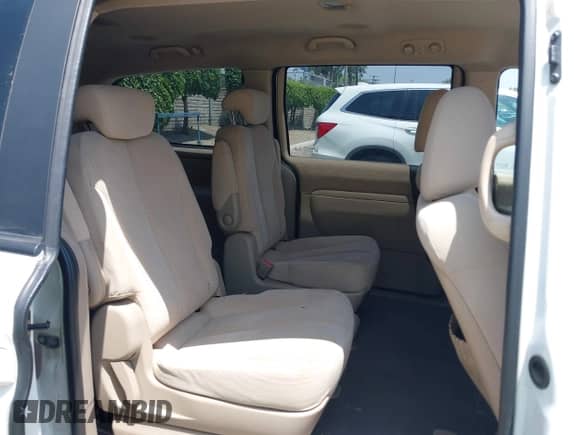 2008 Hyundai Entourage GLS с VIN KNDMC233386048515, выставлен на аукционе IAAI как лот 42478987 с пробегом 222 266 миль миль и . История ставок и продаж доступна на DreamBid. Изображение 8.