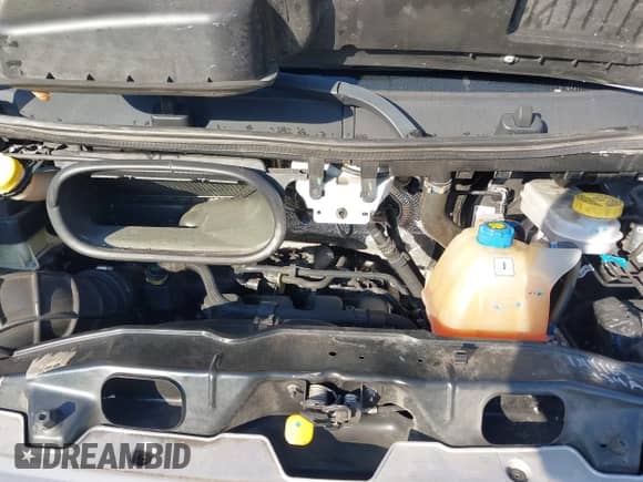 2021 Ram ProMaster z VIN 3C6ERVDG8ME505711, wystawiony jako IAAI lot #41444331 z przebiegiem 154 397 mil mil oraz . Historia ofert i sprzedaży dostępna na DreamBid. Obrazek 10.