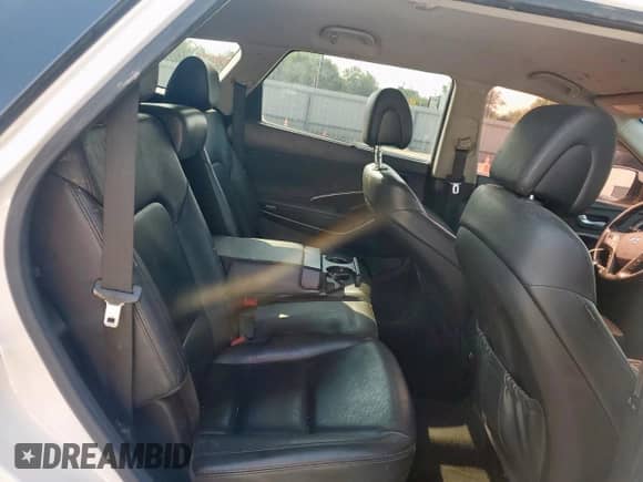 2017 Hyundai Santa Fe SE z VIN KM8SN4HF0HU230065, wystawiony jako Copart lot #81630015 z przebiegiem 194 712 mil mil oraz Czysty tytuł • Clean title. Historia ofert i sprzedaży dostępna na DreamBid. Obrazek 11.