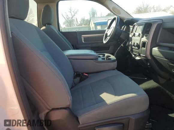 2016 Ram 1500 Express с VIN 3C6JR6AG3GG119070, выставлен на аукционе Copart как лот 42167545 с пробегом 130 280 миль миль и Списание • Salvage title. История ставок и продаж доступна на DreamBid. Изображение 10.