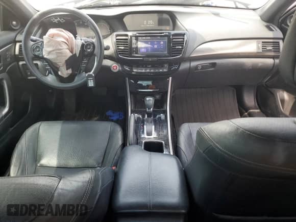 2016 Honda Accord Touring with VIN 1HGCT2B0XGA003426, listed as a Copart auction lot 68529405 with 78,319 mi miles and Salvage title. Bid and sale history available at DreamBid. Image 8.