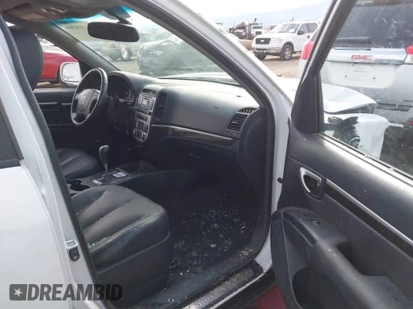 2009 Hyundai Santa Fe SE z VIN 5NMSH73E59H230115, wystawiony jako IAAI lot #41997711 z przebiegiem 143 068 mil mil oraz . Historia ofert i sprzedaży dostępna na DreamBid. Obrazek 5.