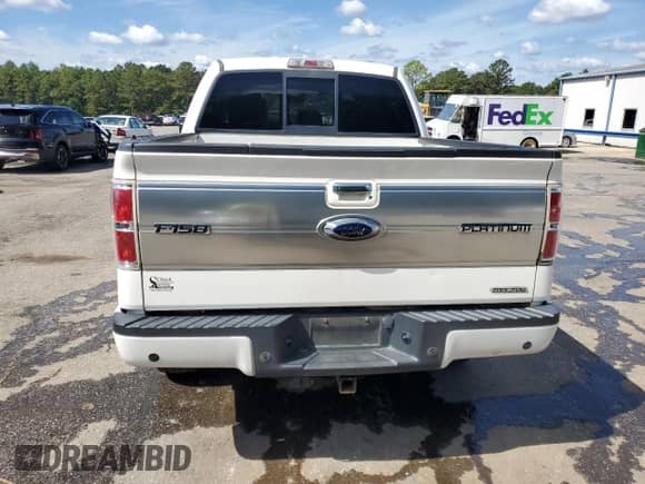 2013 Ford F-150 XL with VIN 1FTFW1EF3DFA87245, listed as a Copart auction lot 84622105 with 239,784 mi miles and Salvage title. Bid and sale history available at DreamBid. Image 6.