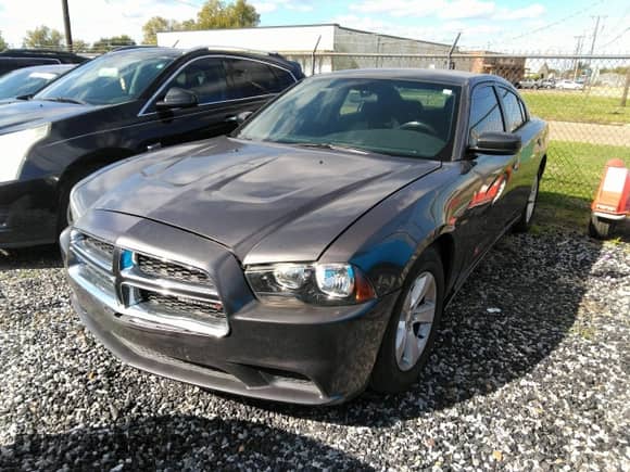 2014 Dodge Charger SE с VIN 2C3CDXBG7EH192593, выставлен на аукционе IAAI как лот 43595432 с пробегом 172 188 миль миль и . История ставок и продаж доступна на DreamBid. Изображение 2.