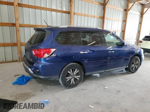 2017 Nissan Pathfinder SV with VIN 5N1DR2MNXHC696669, listed as a Copart auction lot 70101645 with 114,835 mi miles and Salvage title. Bid and sale history available at DreamBid. Image 3.