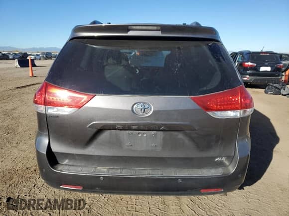 2013 Toyota Sienna XLE AAS с VIN 5TDYK3DCXDS365887, выставлен на аукционе Copart как лот 90438455 с пробегом 279 518 миль миль и Чистый • Clean title. История ставок и продаж доступна на DreamBid. Изображение 6.