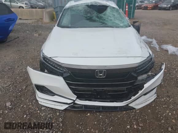 2021 Honda Accord Sport z VIN 1HGCV2F38MA016718, wystawiony jako IAAI lot #43208169 z przebiegiem 52 090 mil mil oraz . Historia ofert i sprzedaży dostępna na DreamBid. Obrazek 11.