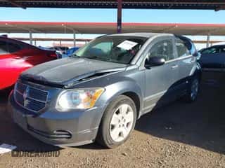 2007 Dodge Caliber SXT with VIN 1B3HB48B47D340900, listed as a IAAI auction lot 43326284 with 77,817 mi miles and . Bid and sale history available at DreamBid. Image 2.