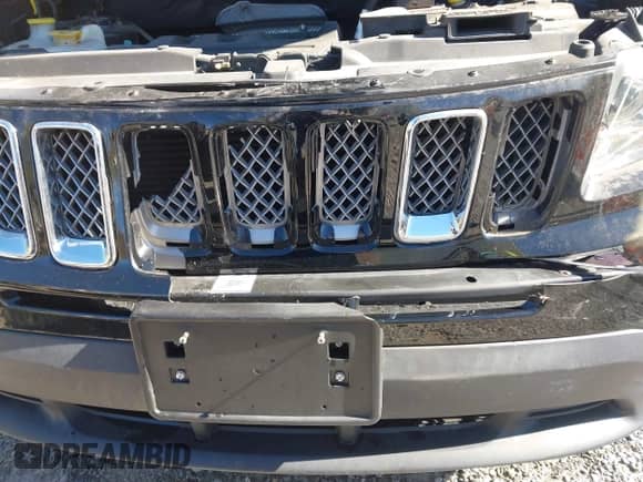 2017 Jeep Compass High Altitude с VIN 1C4NJDEB1HD100407, выставлен на аукционе IAAI как лот 43481056 с пробегом 86 682 миль миль и . История ставок и продаж доступна на DreamBid. Изображение 16.