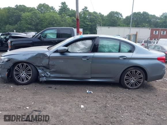 2019 BMW 5 Series 530i with VIN WBAJA5C52KWW44781, listed as a IAAI auction lot 42856522 with 102,648 mi miles and . Bid and sale history available at DreamBid. Image 14.