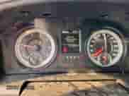 2014 Ram 1500 Tradesman z VIN 1C6RR6FT3ES278637, wystawiony jako Copart lot #63991135 z przebiegiem 107 893 mil mil oraz Szkoda całkowita • Salvage title. Historia ofert i sprzedaży dostępna na DreamBid. Obrazek 9.