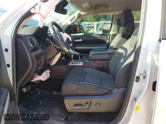 2020 Toyota Tundra SR5 with VIN 5TFUY5F13LX908767, listed as a Copart auction lot 81495435 with 80,502 mi miles and Salvage title. Bid and sale history available at DreamBid. Image 7.