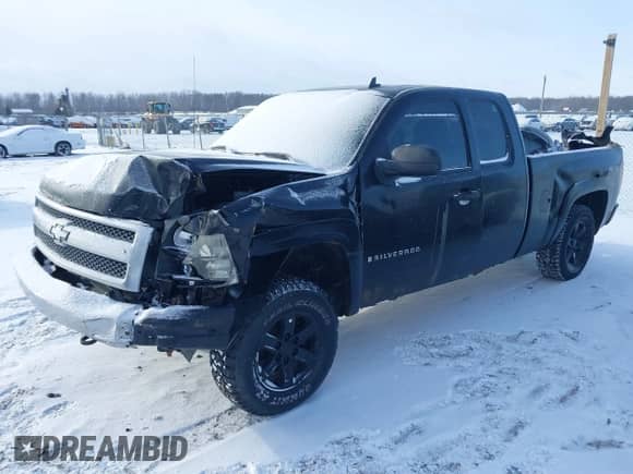 2008 Chevrolet Silverado 1500 1LT z VIN 2GCEK190X81265260, wystawiony jako IAAI lot #41196623 z przebiegiem 172 730 mil mil oraz . Historia ofert i sprzedaży dostępna na DreamBid. Obrazek 2.