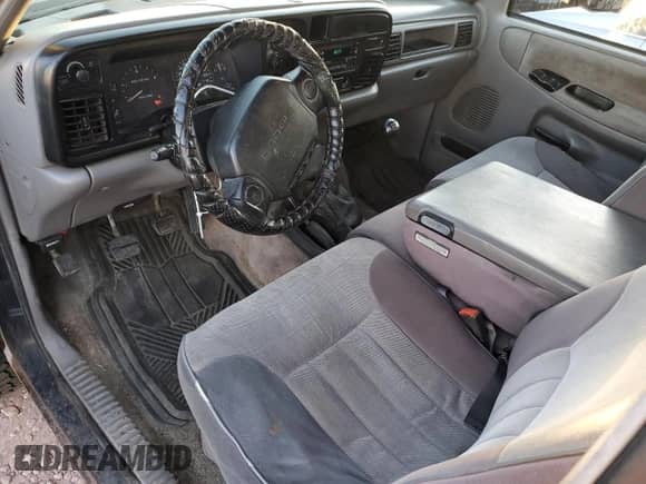 1995 Dodge 2500 with VIN 3B7KF23C6SM127389, listed as a Copart auction lot 53457535 with 186,361 mi miles and Salvage title. Bid and sale history available at DreamBid. Image 8.