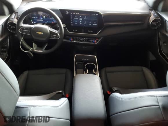 2025 Chevrolet Equinox FWD LT с VIN 3GNAXHEG7SL129337, выставлен на аукционе Copart как лот 82441924 с пробегом 2 633 миль миль и Списание • Salvage title. История ставок и продаж доступна на DreamBid. Изображение 8.