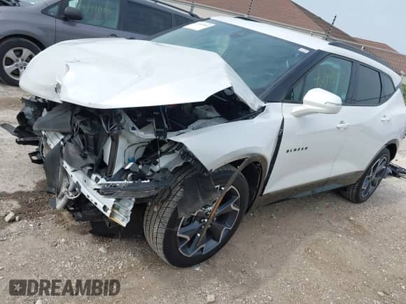 2021 Chevrolet Blazer RS с VIN 3GNKBKRS9MS529990, выставлен на аукционе IAAI как лот 42440982 с пробегом 51 701 миль миль и . История ставок и продаж доступна на DreamBid. Изображение 18.