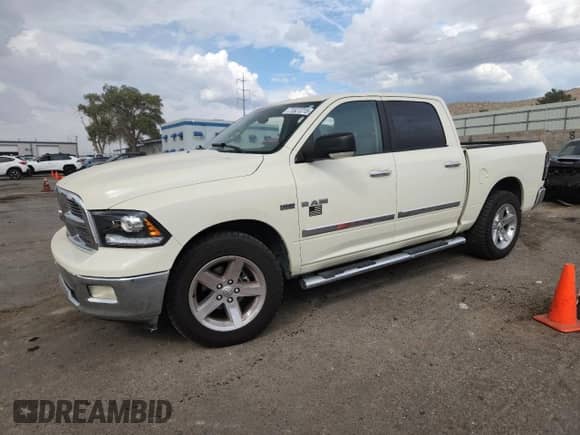 2010 Dodge 1500 SLT с VIN 1D7RB1CT5AS226480, выставлен на аукционе Copart как лот 71527215 с пробегом 144 915 миль миль и Списание • Salvage title. История ставок и продаж доступна на DreamBid. Изображение 1.
