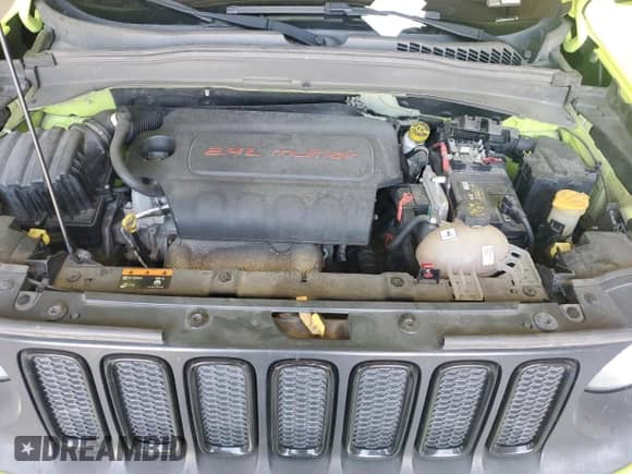 2017 Jeep Renegade Altitude with VIN ZACCJBBB2HPG10265, listed as a Copart auction lot 83949215 with 94,382 mi miles and Clean title. Bid and sale history available at DreamBid. Image 11.