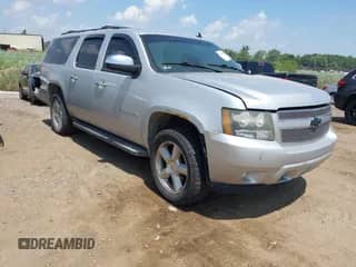 2010 Chevrolet Suburban LT с VIN 1GNUKJE39AR134756, выставлен на аукционе IAAI как лот 42824041 с пробегом Не указан миль и . История ставок и продаж доступна на DreamBid. Изображение 1.