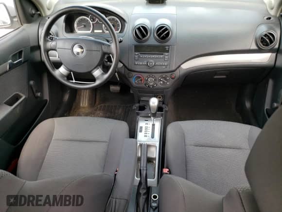2009 Chevrolet Aveo LS с VIN KL1TD56E19B623945, выставлен на аукционе Copart как лот 64330084 с пробегом 86 633 миль миль и Чистый • Clean title. История ставок и продаж доступна на DreamBid. Изображение 8.