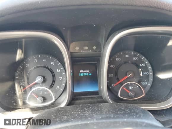 2015 Chevrolet Malibu LS z VIN 1G11B5SL3FF244274, wystawiony jako Copart lot #82437235 z przebiegiem 196 740 mil mil oraz Szkoda całkowita • Salvage title. Historia ofert i sprzedaży dostępna na DreamBid. Obrazek 9.