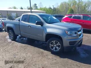 2019 Chevrolet Colorado 2WD Work Truck z VIN 1GCHSBEA6K1123485, wystawiony jako IAAI lot #41995652 z przebiegiem 54 947 mil mil oraz . Historia ofert i sprzedaży dostępna na DreamBid. Obrazek 1.