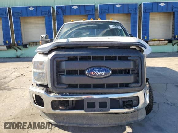 2014 Ford F-250 XL с VIN 1FT7X2B6XEEB59576, выставлен на аукционе Copart как лот 71946805 с пробегом 176 472 миль миль и Списание • Salvage title. История ставок и продаж доступна на DreamBid. Изображение 5.
