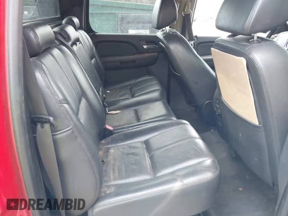 2008 Chevrolet Avalanche LTZ с VIN 3GNFK12358G132946, выставлен на аукционе IAAI как лот 41846555 с пробегом 237 924 миль миль и . История ставок и продаж доступна на DreamBid. Изображение 8.