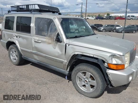 2007 Jeep Commander Limited с VIN 1J8HG58P77C635747, выставлен на аукционе IAAI как лот 42819981 с пробегом 173 950 миль миль и . История ставок и продаж доступна на DreamBid. Изображение 6.
