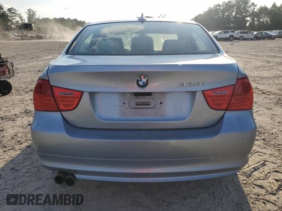 2009 BMW 3 Series 328i xDrive с VIN WBAPK73599A453465, выставлен на аукционе Copart как лот 65162165 с пробегом Не указан миль и Списание • Salvage title. История ставок и продаж доступна на DreamBid. Изображение 6.