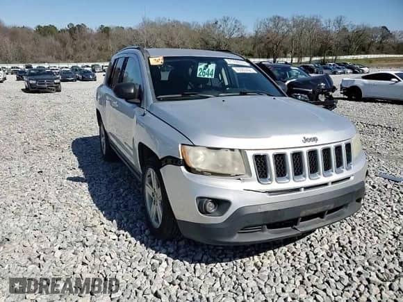 2012 Jeep Compass Limited z VIN 1C4NJCCB7CD515382, wystawiony jako Copart lot #45980405 z przebiegiem 286 350 mil mil oraz Szkoda całkowita • Salvage title. Historia ofert i sprzedaży dostępna na DreamBid. Obrazek 14.