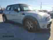 2013 MINI Hardtop с VIN WMWSU3C58DT692595, выставлен на аукционе Copart как лот 82598975 с пробегом 140 226 миль миль и Чистый • Clean title. История ставок и продаж доступна на DreamBid. Изображение 4.