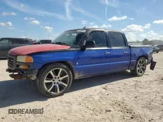 2004 GMC Sierra 1500 SLE with VIN 2GTEC13T041403284, listed as a Copart auction lot 67323934 with 245,694 mi miles and Salvage title. Bid and sale history available at DreamBid. Image 1.