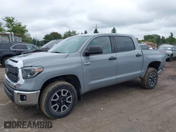 2021 Toyota Tundra SR5 with VIN 5TFDY5F18MX037950, listed as a IAAI auction lot 43029193 with 52,984 mi miles and . Bid and sale history available at DreamBid. Image 17.