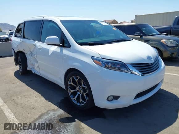 2013 Toyota Sienna XLE AAS with VIN 5TDYK3DC6DS381794, listed as a IAAI auction lot 41845507 with 160,290 mi miles and . Bid and sale history available at DreamBid. Image 1.