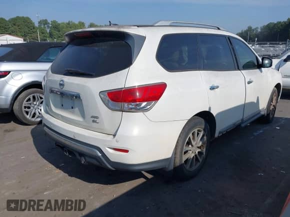 2013 Nissan Pathfinder S with VIN 5N1AR2MM7DC623604, listed as a IAAI auction lot 43280314 with 162,200 mi miles and . Bid and sale history available at DreamBid. Image 4.