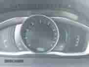 2015 Volvo S60 T5 Premier с VIN YV1612TB0F2301780, выставлен на аукционе IAAI как лот 42229293 с пробегом 104 783 миль миль и . История ставок и продаж доступна на DreamBid. Изображение 7.