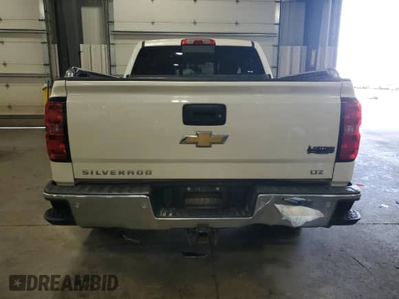 2015 Chevrolet Silverado 1500 LTZ with VIN 3GCUKSEC6FG127124, listed as a Copart auction lot 71790105 with 202,978 mi miles and Salvage title. Bid and sale history available at DreamBid. Image 6.