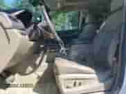 2017 Chevrolet Suburban LT с VIN 1GNSKHKC6HR224591, выставлен на аукционе Copart как лот 81388365 с пробегом 65 630 миль миль и Списание • Salvage title. История ставок и продаж доступна на DreamBid. Изображение 7.