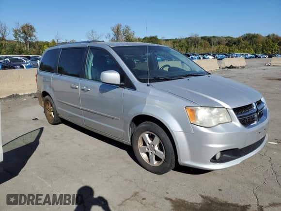 2011 Dodge Grand Caravan Crew with VIN 2D4RN5DG5BR707152, listed as a Copart auction lot 85345045 with 244,479 mi miles and Clean title. Bid and sale history available at DreamBid. Image 4.