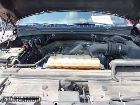 2018 Ford F-150 XL с VIN 1FTEW1E5XJFC04463, выставлен на аукционе IAAI как лот 42915406 с пробегом 119 588 миль миль и . История ставок и продаж доступна на DreamBid. Изображение 10.