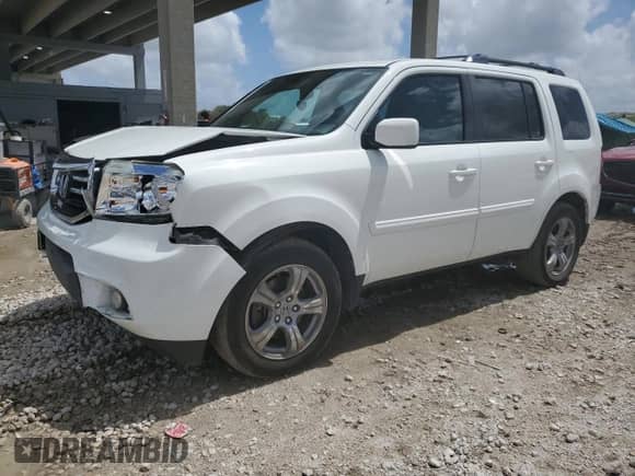 2014 Honda Pilot EX-L with VIN 5FNYF3H5XEB013849, listed as a Copart auction lot 69325505 with 111,728 mi miles and Non repairable. Bid and sale history available at DreamBid. Image 1.