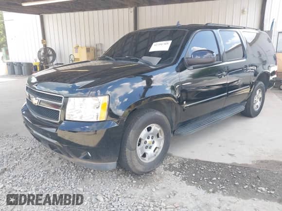 2008 Chevrolet Suburban LTZ с VIN 3GNFC160X8G159945, выставлен на аукционе IAAI как лот 42791769 с пробегом 417 308 миль миль и . История ставок и продаж доступна на DreamBid. Изображение 2.