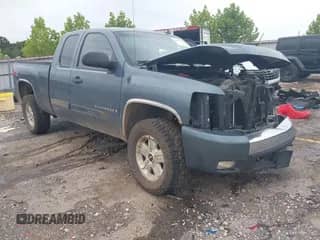 2008 Chevrolet Silverado 1500 1LT с VIN 2GCEK190881268089, выставлен на аукционе IAAI как лот 43014414 с пробегом 238 379 миль миль и . История ставок и продаж доступна на DreamBid. Изображение 1.