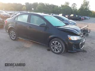 2020 Chevrolet Sonic LT with VIN 1G1JD5SB0L4101582, listed as a IAAI auction lot 43133935 with 43,790 mi miles and . Bid and sale history available at DreamBid. Image 1.
