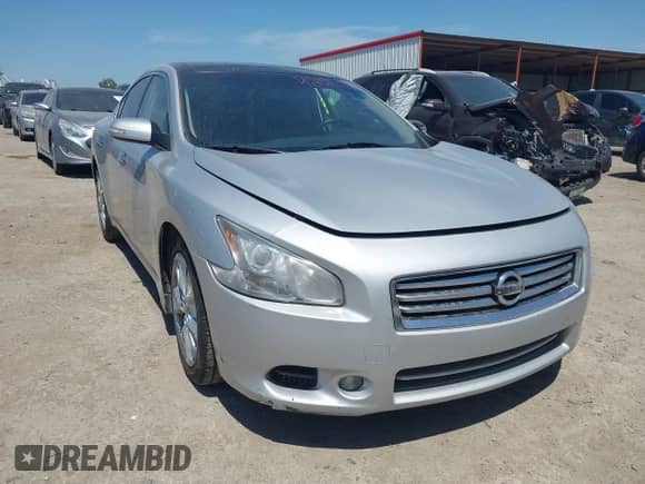 2014 Nissan Maxima SV with VIN 1N4AA5AP4EC448022, listed as a IAAI auction lot 42027624 with 280,961 mi miles and . Bid and sale history available at DreamBid. Image 1.