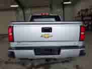 2017 Chevrolet Silverado 1500 LT с VIN 3GCUKREC2HG473554, выставлен на аукционе IAAI как лот 42220143 с пробегом 80 000 миль миль и . История ставок и продаж доступна на DreamBid. Изображение 16.