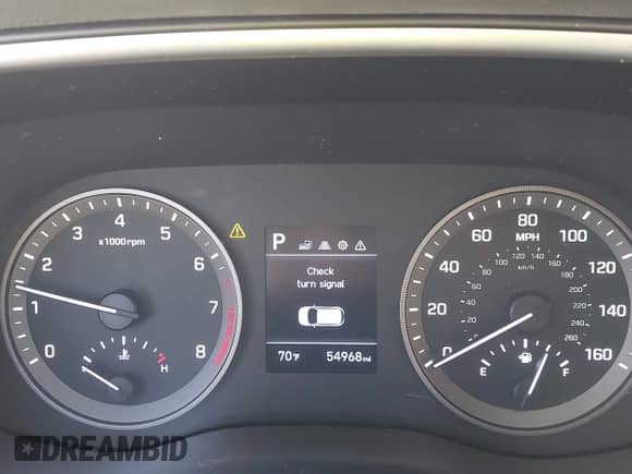 2019 Hyundai Tucson SE z VIN KM8J23A49KU859337, wystawiony jako IAAI lot #43526370 z przebiegiem 54 968 mil mil oraz . Historia ofert i sprzedaży dostępna na DreamBid. Obrazek 7.