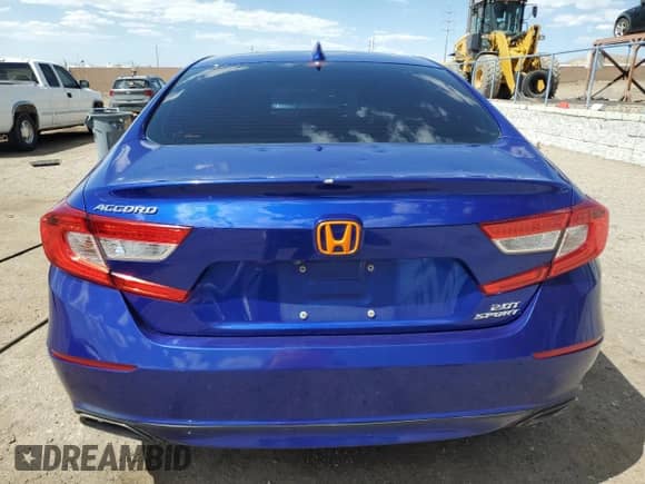2018 Honda Accord Sport with VIN 1HGCV2E31JA014547, listed as a Copart auction lot 60912435 with 156,091 mi miles and Clean title. Bid and sale history available at DreamBid. Image 6.
